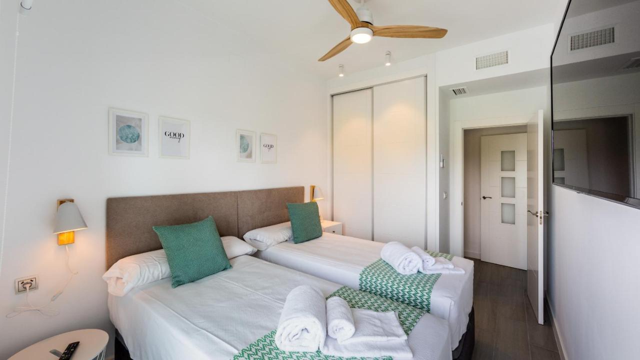 Homity Holidays - Playa Granada - Marina Golf Motril Exteriör bild