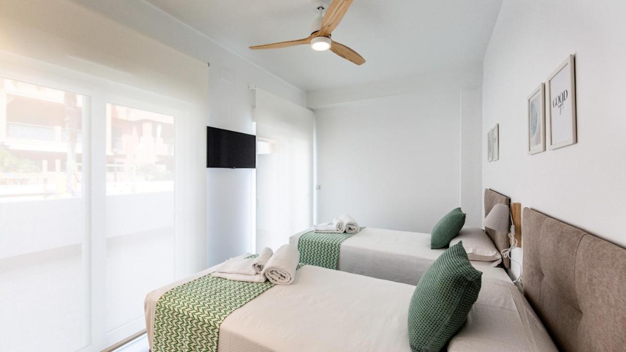 Homity Holidays - Playa Granada - Marina Golf Motril Exteriör bild